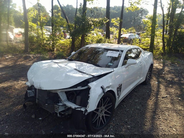 Chevrolet Camaro 1ls 2018 1G1FA1RX9J0187732 Image 2
