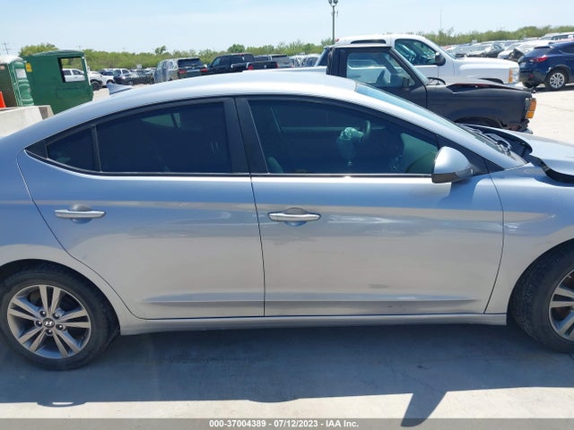 2017 HYUNDAI ELANTRA SE VIN: 5NPD84LF9HH135008