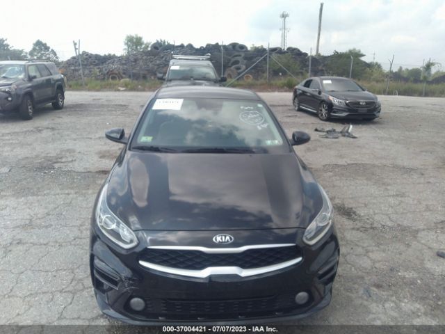 3KPF24AD8KE099061 KIA Forte Lxs