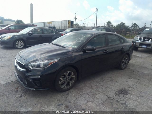 3KPF24AD8KE099061 KIA Forte Lxs