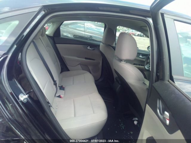 3KPF24AD8KE099061 KIA Forte Lxs