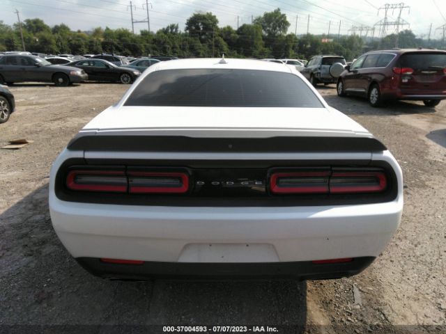 2C3CDZFJ2GH158291 Dodge Challenger R/t Scat Pack