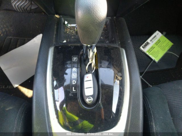5N1AT2MN3GC809221 Nissan ROGUE SV