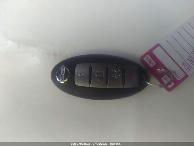 3N1CN8EV9LL872043 Nissan VERSA SV