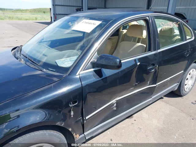 2002 VOLKSWAGEN PASSAT GLS VIN: WVWPD63B12P123237