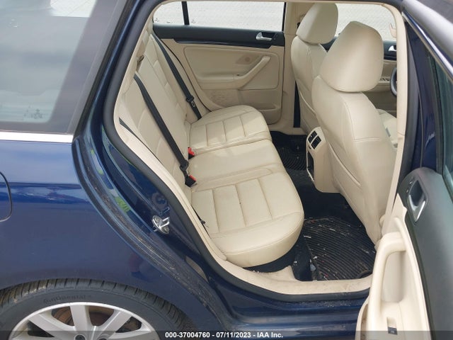 3VWPL7AJ7EM621095 Volkswagen Jetta Sportwagen Tdi W/sunroof & Nav