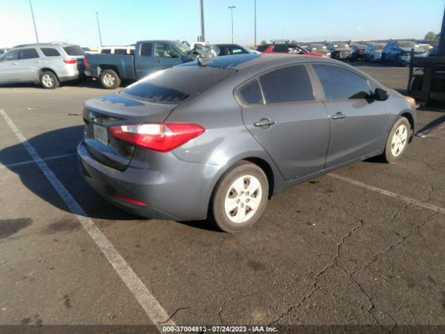 KNAFK4A61G5463046 KIA FORTE LX