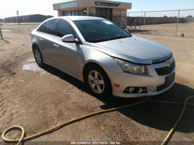 2014 1G1PC5SB1E7224712 main image