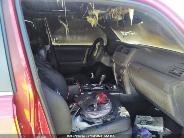Toyota 4runner Limited 2023 JTEKU5JR9P6100334 Image 10