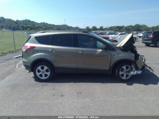 1FMCU0GX1EUA28129 Ford ESCAPE SE