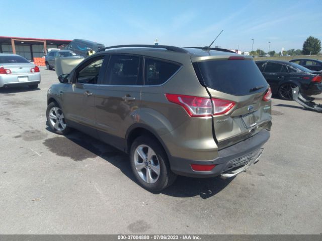1FMCU0GX1EUA28129 Ford ESCAPE SE