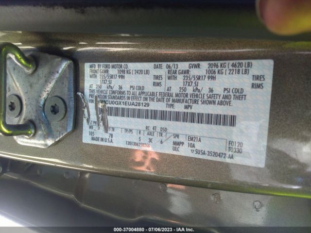 1FMCU0GX1EUA28129 Ford ESCAPE SE