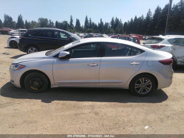 Hyundai ELANTRA SE 2017 5NPD84LF4HH172578 Image 5