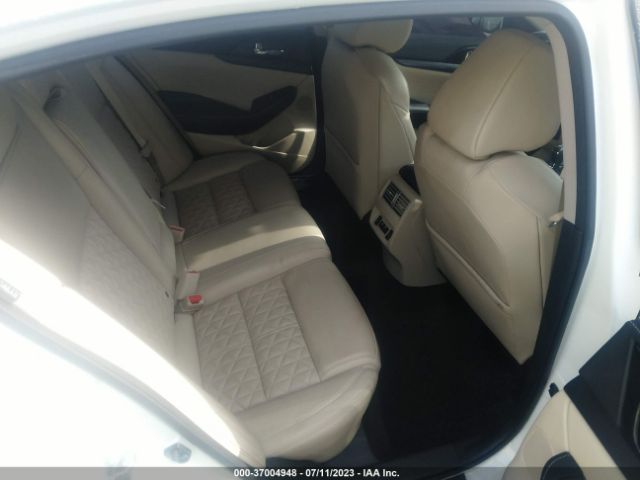 1N4AA6FV2NC506092 Nissan Maxima Platinum