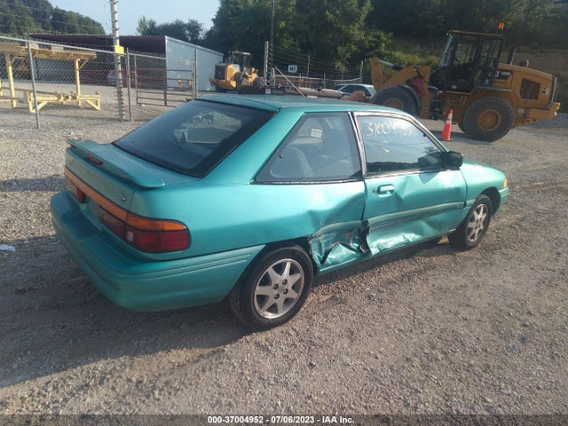 1996 FORD ESCORT LX VIN: 1FASP11J7TW180084