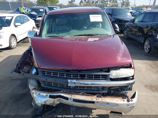 2000 CHEVROLET SILVERADO 1500 LT VIN: 2GCEC19T8Y1161230