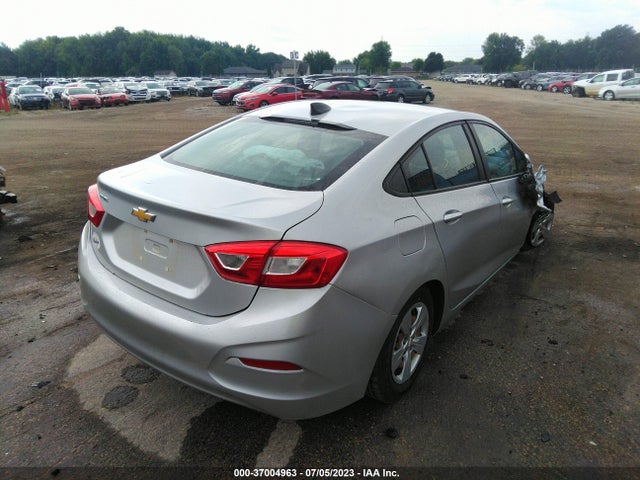 Chevrolet CRUZE LS 2017 1G1BC5SM0H7144639 Image 10