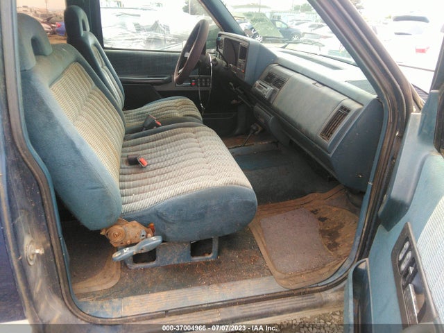 1993 CHEVROLET GMT-400 K2500 VIN: 2GCFK29K0P1204767