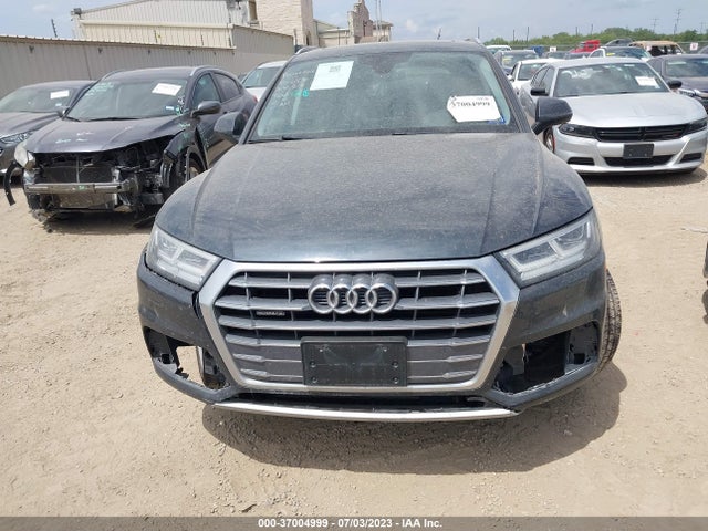 WA1BNAFY0J2237374 Audi Q5 Premium Plus