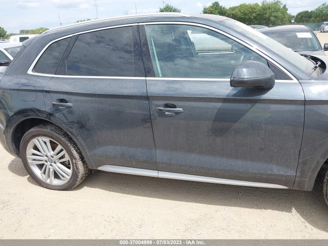 WA1BNAFY0J2237374 Audi Q5 Premium Plus