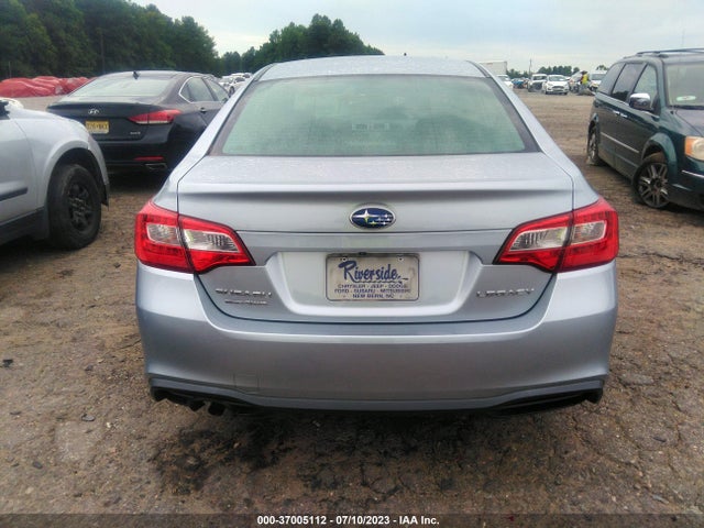 Subaru Legacy 2018 4S3BNAA6XJ3045319 Image 16