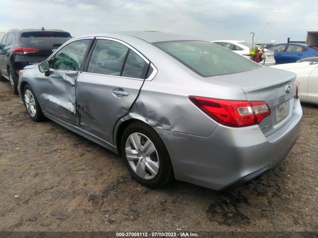 Subaru Legacy 2018 4S3BNAA6XJ3045319 Image 3