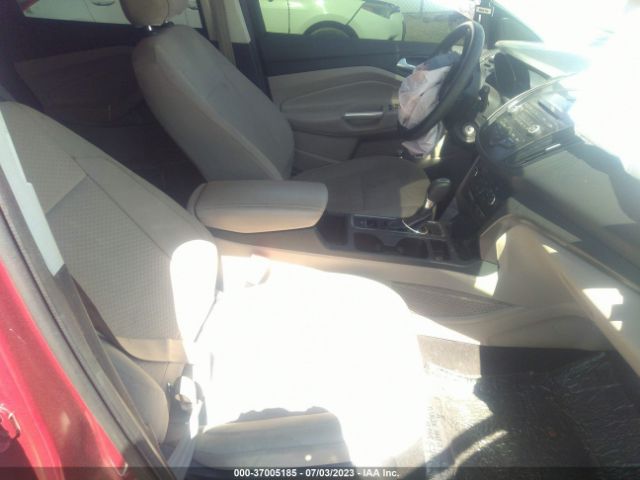 1FMCU0G92HUB83245 Ford ESCAPE SE
