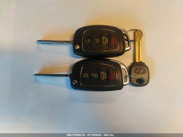 37005219 :رقم المزاد ، 5NPE24AF2HH452699 vin ، 2017 Hyundai Sonata Se مزاد بيع