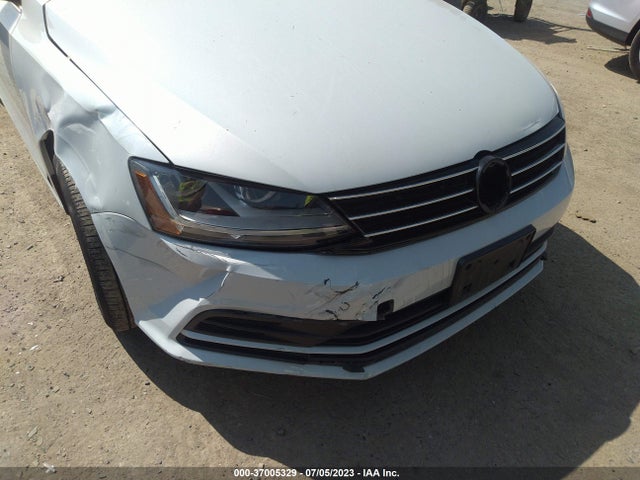 3VW2B7AJ4HM340776 Volkswagen Jetta 1.4t S