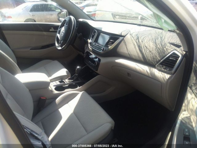 KM8J3CAL5JU760887 Hyundai Tucson Sport