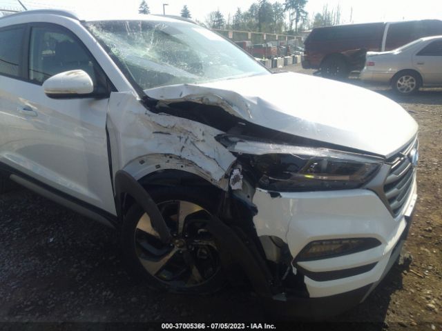 KM8J3CAL5JU760887 Hyundai Tucson Sport