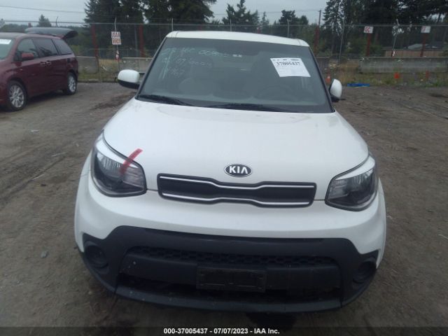KNDJN2A26J7598301 KIA Soul Base