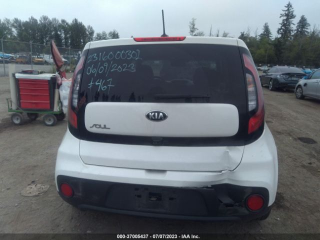 KNDJN2A26J7598301 KIA Soul Base