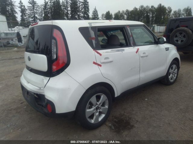 KNDJN2A26J7598301 KIA Soul Base