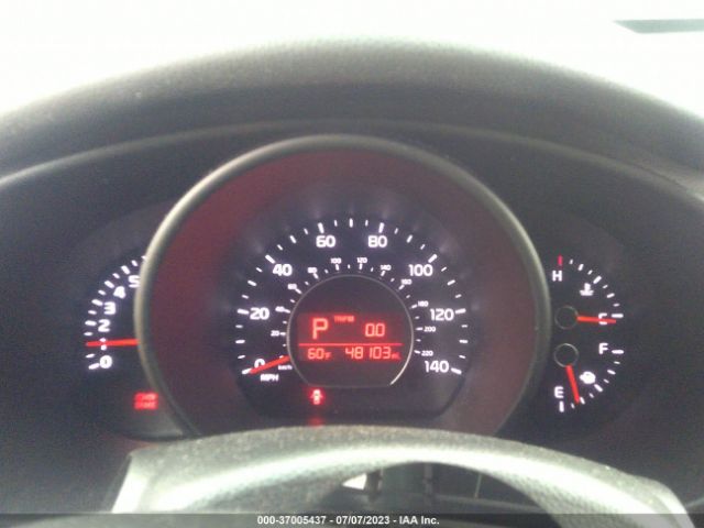 KNDJN2A26J7598301 KIA Soul Base