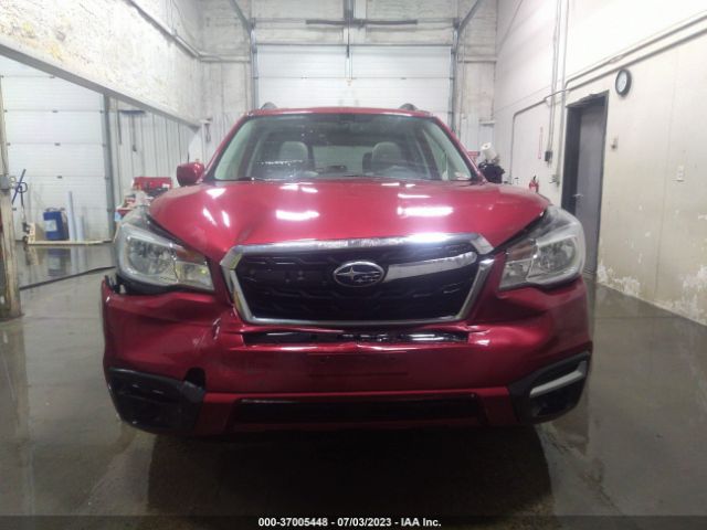 JF2SJAEC4HH413827 Subaru Forester Premium