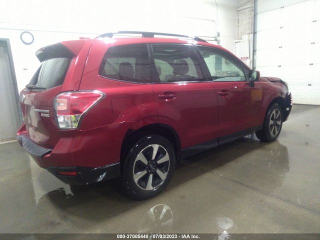 JF2SJAEC4HH413827 Subaru Forester Premium
