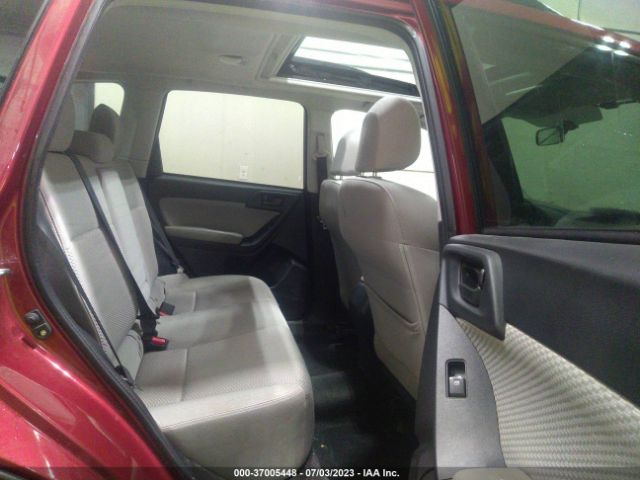 JF2SJAEC4HH413827 Subaru Forester Premium