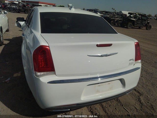 2C3CCAEG1GH170474 Chrysler 300 300c