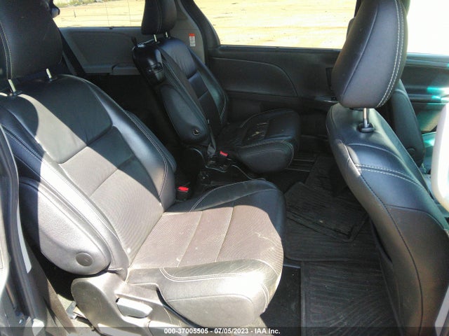Toyota SIENNA SE 2016 5TDXK3DC2GS745161 Image 15