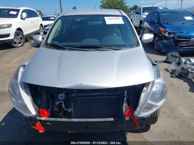 3N1CN7AP1HK411868 Nissan Versa Sedan Sv