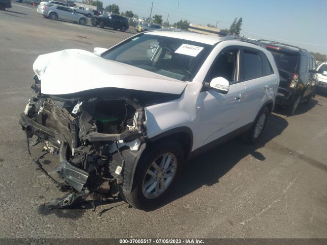 5XYKT3A63EG440221 KIA SORENTO LX