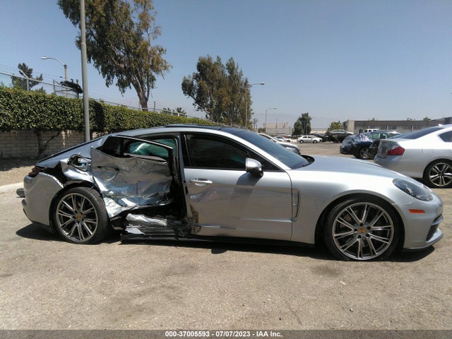 2019 Porsche Panamera, VIN: WP0AA2A74KL101052