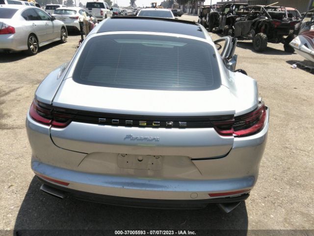 WP0AA2A74KL101052 Porsche Panamera