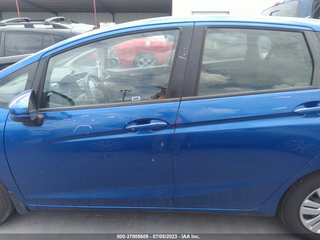 Honda FIT LX 2016 JHMGK5H53GS006653 Image 15
