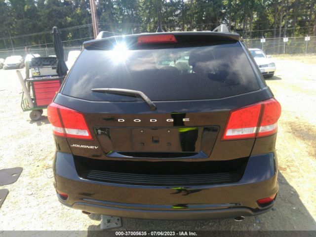 3C4PDCBG4KT750778 Dodge JOURNEY SE