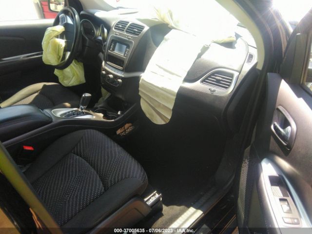 3C4PDCBG4KT750778 Dodge JOURNEY SE