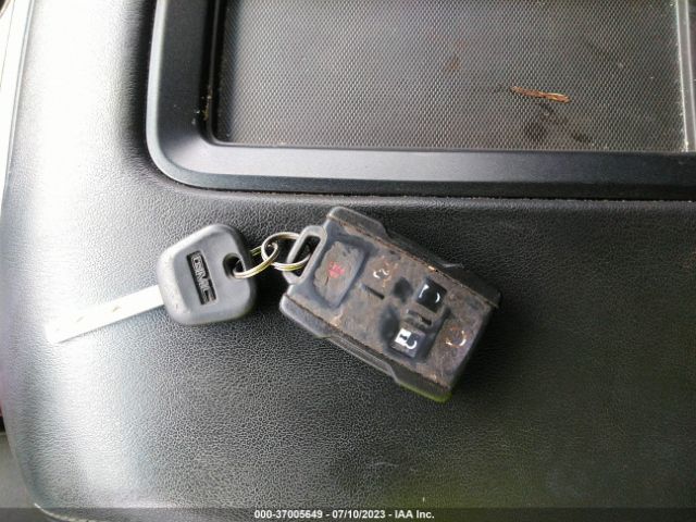 1GKS2FKC1JR237708 GMC Yukon Xl Sle