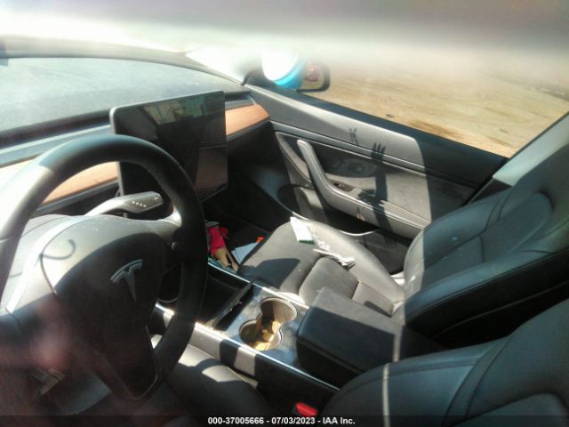 5YJ3E1EAXLF613738 Tesla Model 3 Standard Range