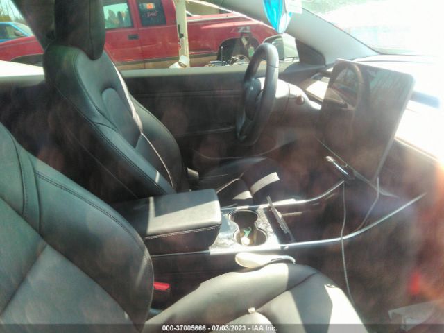 5YJ3E1EAXLF613738 Tesla Model 3 Standard Range